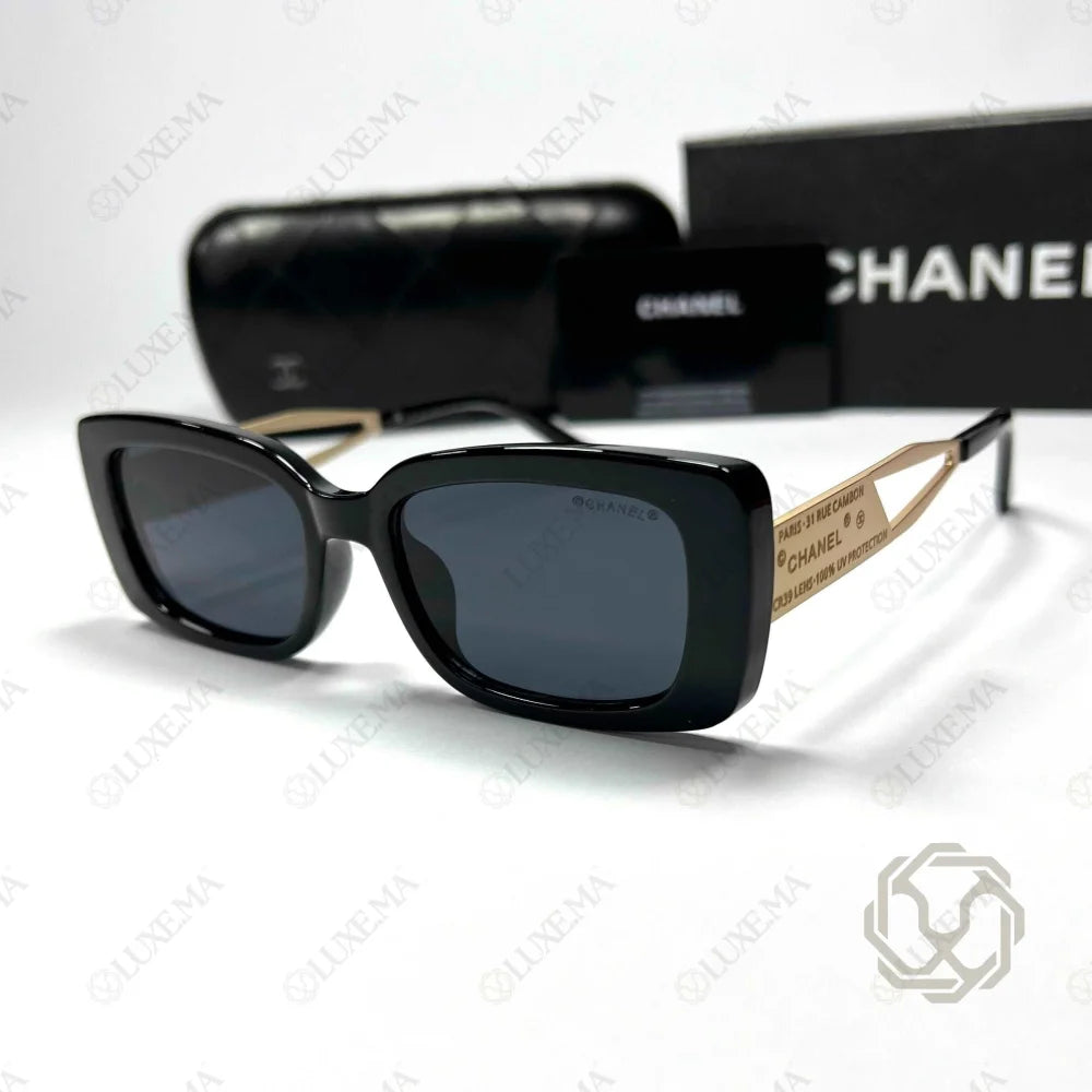 lunettes solaire elegantes Chanel, Noires