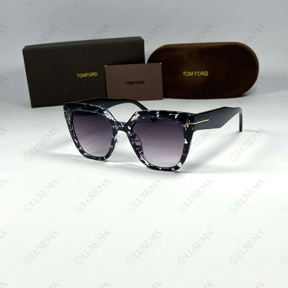 Lunettes solaire elegantes Tom Frd mod 6