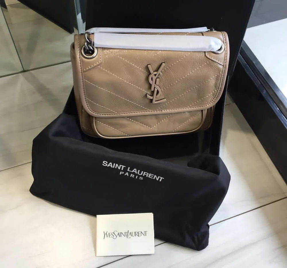 Sac Niki Baby Beige pour femme de YSL OLUXE.MA