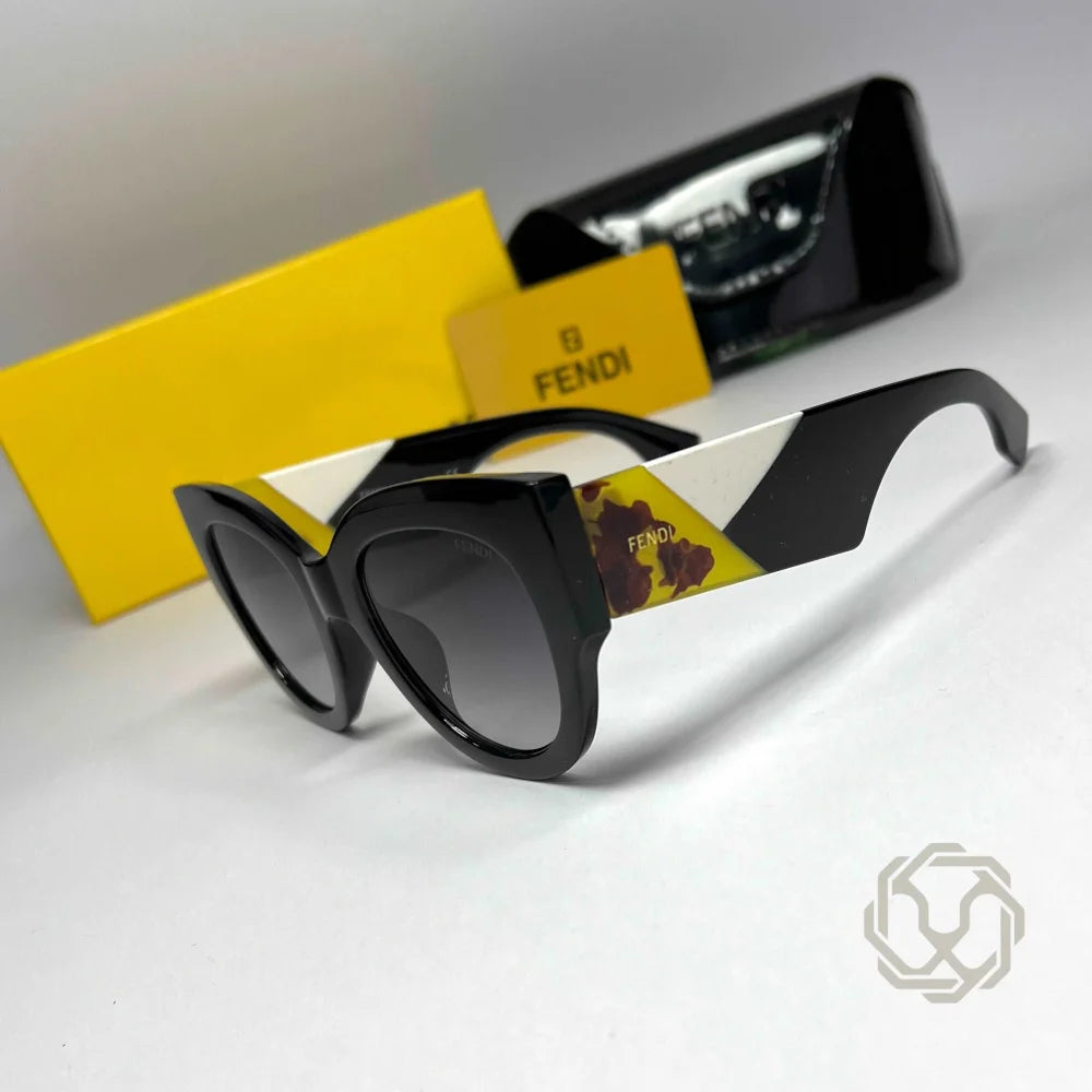 Solaires Fendi Noirs mod 3