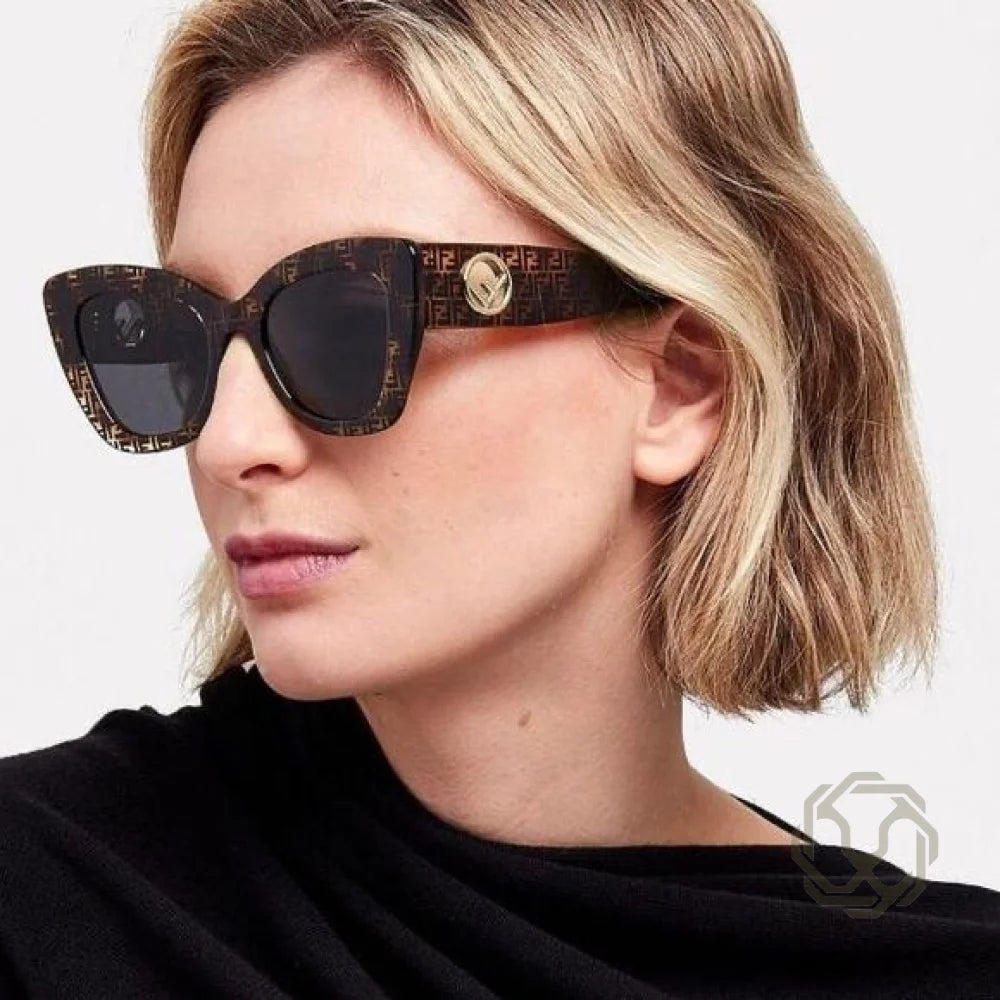 Solaires Fendi Noirs mod 5 OLUXE.MA