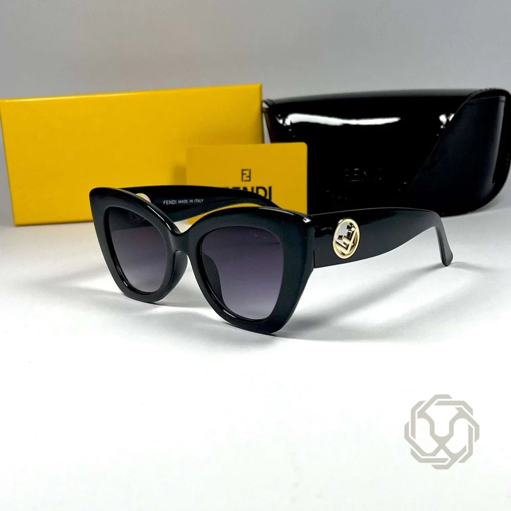 Solaires Fendi Noirs mod 7 OLUXE.MA