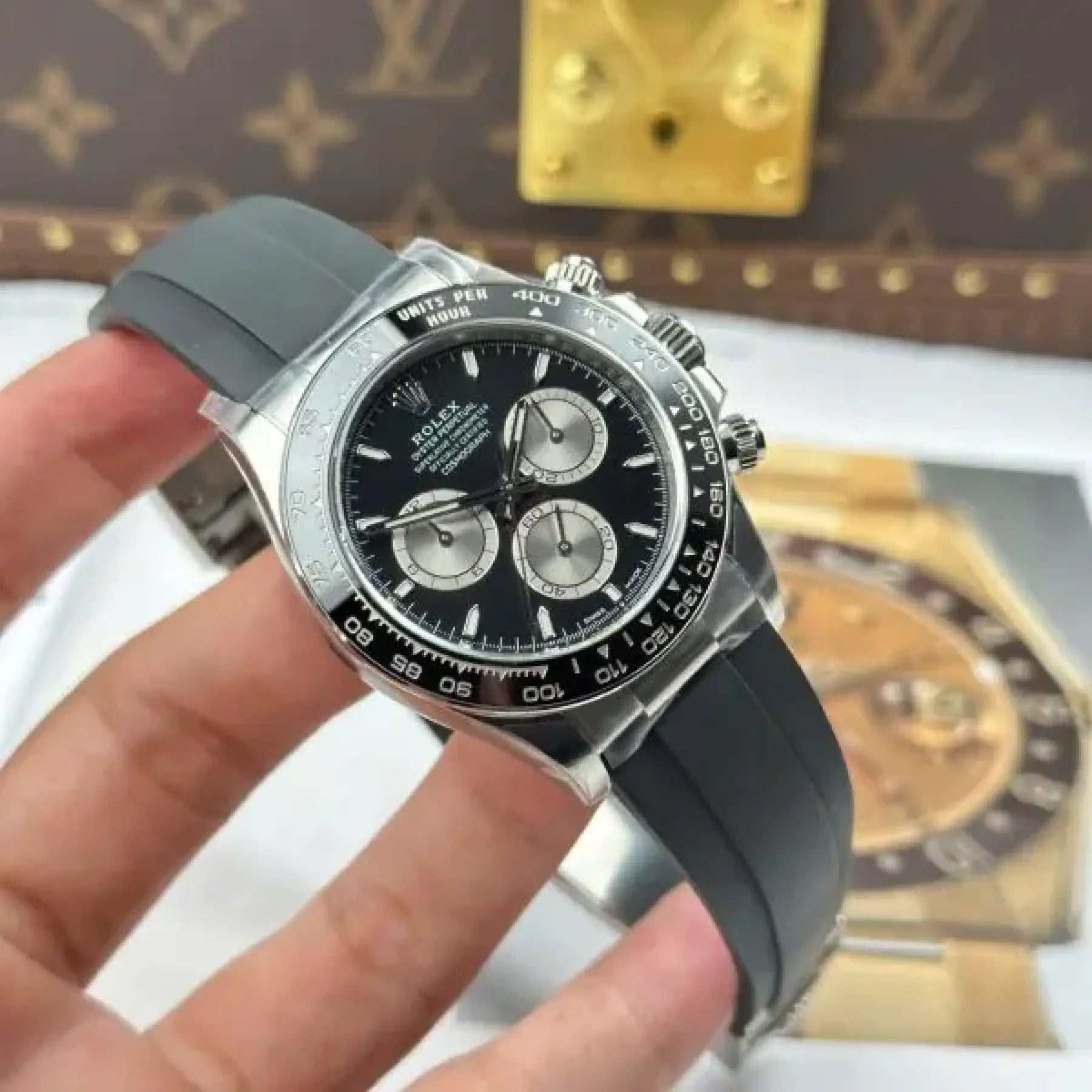 rolex-daytona-40mm-132 ROLEX – Daytona 40mm